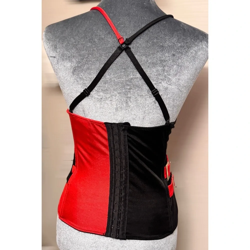 Original DC Comics Harley Quinn Deluxe Costume Corset Top – Red & Black M/L - Picture 3 of 9